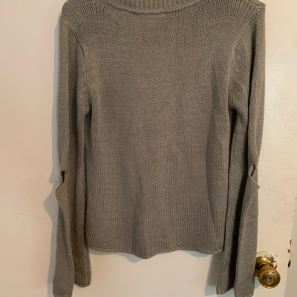 Grey sweater - Picture 3 of 3